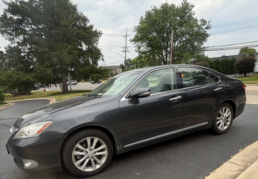 Gray 2010 Lexus ES 350 Base