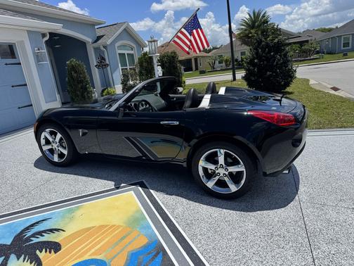 Black 2008 Pontiac Solstice GXP