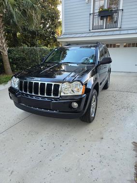 Black 2007 Jeep Grand Cherokee Limited
