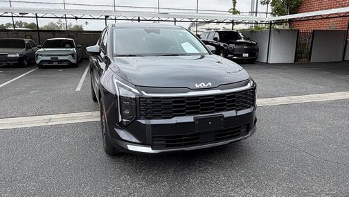 Black 2026 Kia Sportage LX