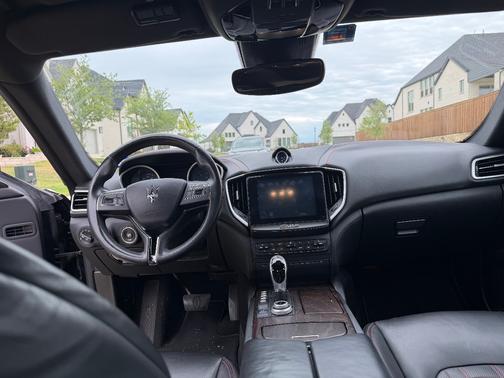 Black 2017 Maserati Ghibli Base