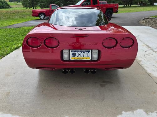 Red 2001 Chevrolet Corvette Base