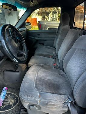 2000 Chevrolet Silverado 1500 LS