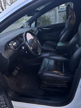 2016 Tesla Model X 90D