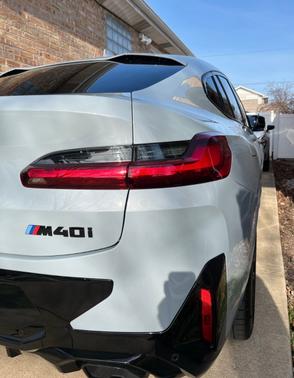 2023 BMW X4 M40i