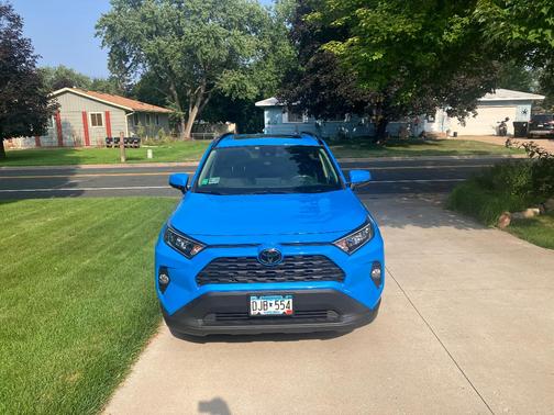 Blue 2019 Toyota RAV4 XLE
