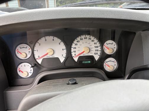 Silver 2007 Dodge Ram 1500 SLT Mega Cab