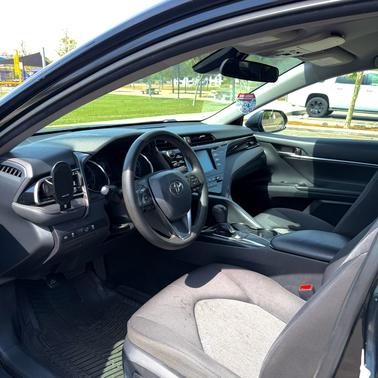 Black 2019 Toyota Camry LE