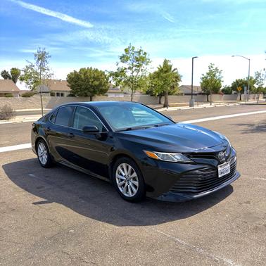 Black 2019 Toyota Camry LE