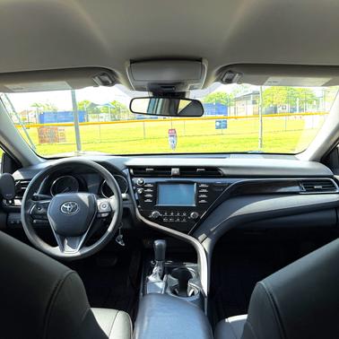 Black 2019 Toyota Camry LE