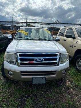 White 2014 Ford Expedition King Ranch