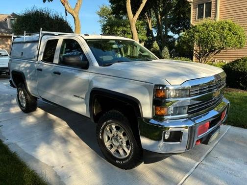 White 2015 Chevrolet Silverado 2500 LT