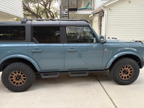 2023 Ford Bronco Outer Banks Advanced