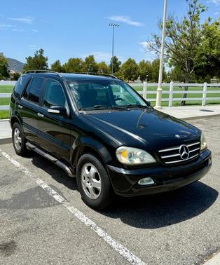 Black 2002 Mercedes-Benz M-Class ML320 4MATIC