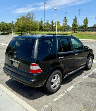 Black 2002 Mercedes-Benz M-Class ML320 4MATIC