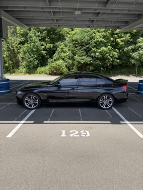Black 2013 BMW 328 i