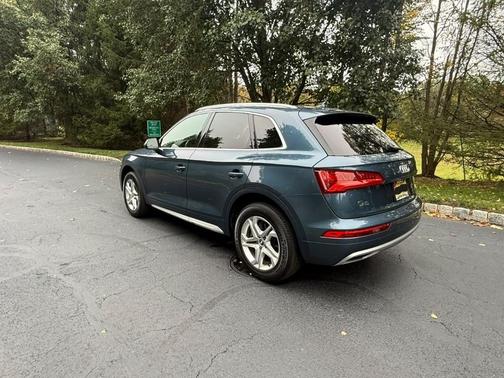 Blue 2018 Audi Q5 2.0T Tech Premium