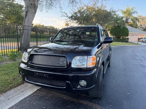 2002 Toyota Sequoia SR5