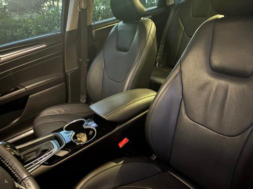 2016 Ford Fusion Titanium