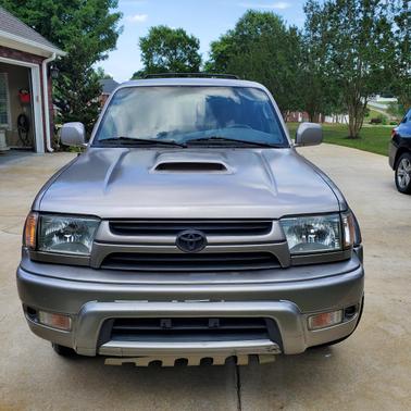 Gray 2002 Toyota 4Runner SR5
