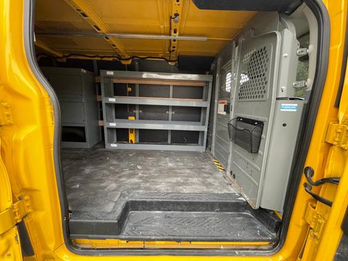 2015 Ford Transit-250 Base