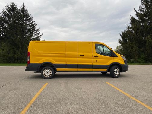 2015 Ford Transit-250 Base