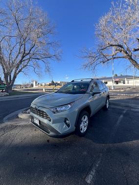 2019 Toyota RAV4 XLE