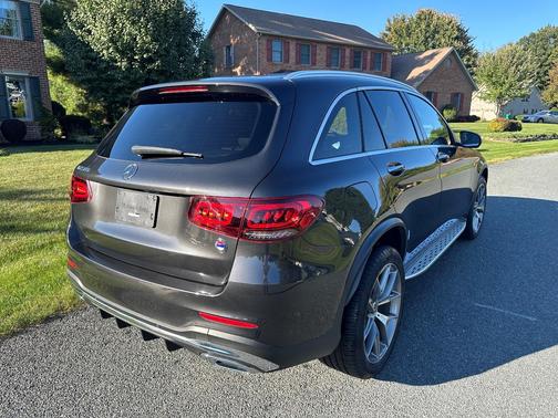 Gray 2020 Mercedes-Benz GLC 300 4MATIC