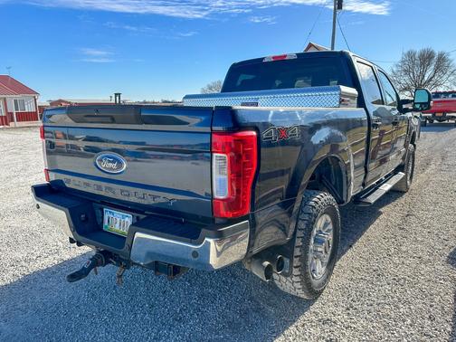 Blue 2019 Ford F-350 XLT