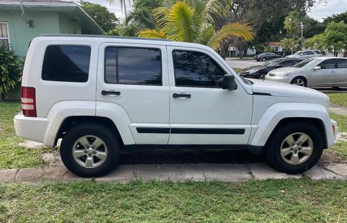 2012 Jeep Liberty Sport