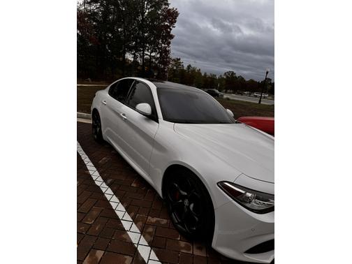 2017 Alfa Romeo Giulia Ti