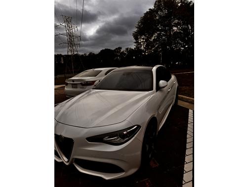 2017 Alfa Romeo Giulia Ti
