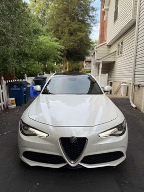 2017 Alfa Romeo Giulia Ti