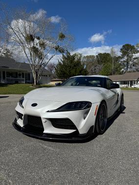 White 2024 Toyota GR Supra 3.0 Premium