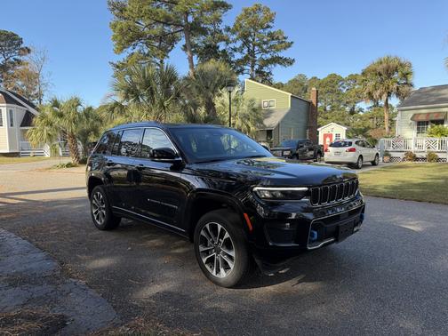 2023 Jeep Grand Cherokee 4xe Overland