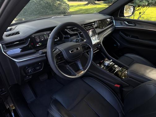 2023 Jeep Grand Cherokee 4xe Overland