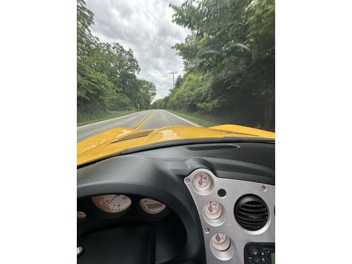 2005 Dodge Viper SRT-10
