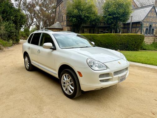 White 2006 Porsche Cayenne Cayenne S