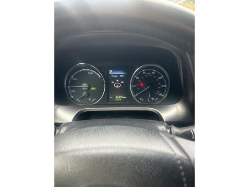 2018 Toyota RAV4 Hybrid SE