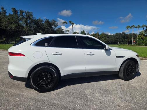 White 2019 Jaguar F-PACE 30t Prestige