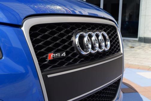 2008 Audi RS 4 4.2 L quattro Cabriolet