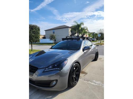 2010 Hyundai Genesis Coupe 2.0T Premium
