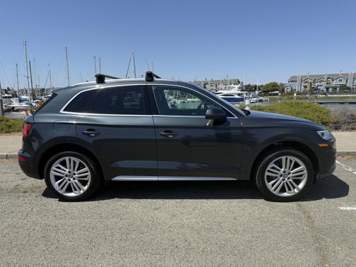 2018 Audi Q5 2.0T Prestige