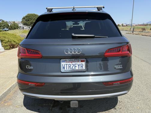 2018 Audi Q5 2.0T Prestige