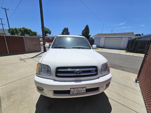 2004 Toyota Sequoia Limited