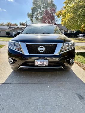 2013 Nissan Pathfinder Platinum