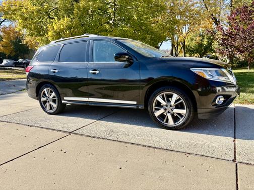 2013 Nissan Pathfinder Platinum