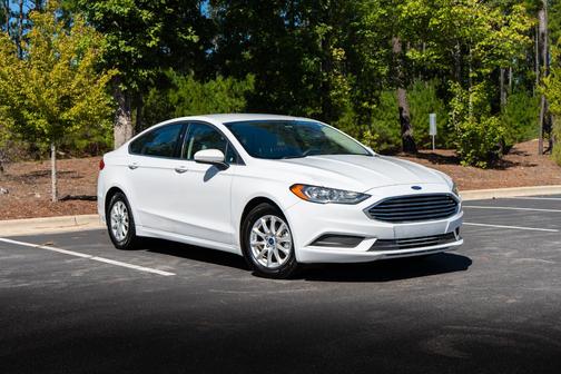 White 2018 Ford Fusion S
