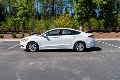 White 2018 Ford Fusion S