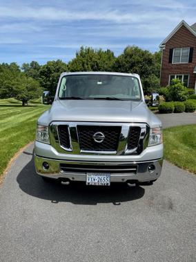 Photo 3 of 6 of 2017 Nissan NV Passenger NV3500 HD SL V8